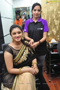 Priya Anduluri Naturals Lounge Salon