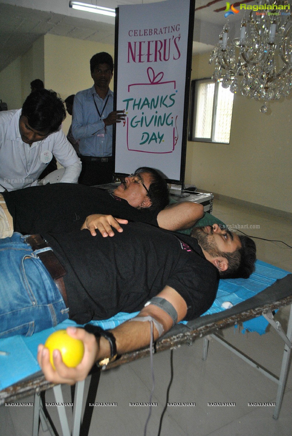 Neeru's Thanksgiving Day Blood Donation Camp, Hyderabad