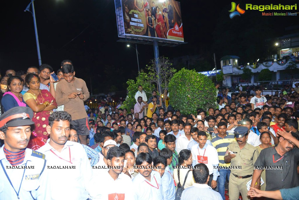 Nithya Menen at Kalamandir Launch, Vizag