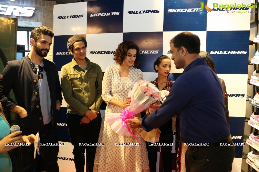 Team PINK visits the Skechers Store in Hyderabad