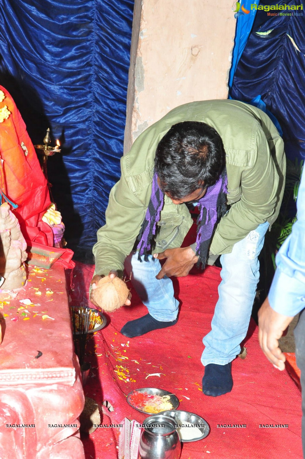 Ram-Lakshman donates 1 Lakh to Sphoorthi Jyothi Foundation