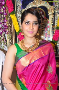 RS Brothers Raashi Khanna