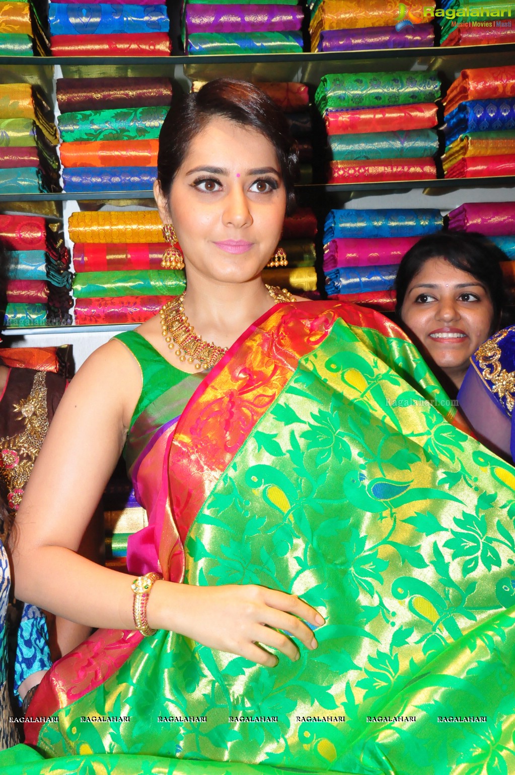 Raashi Khanna inaugurates R.S Brothers at Kothapet, Hyderabad