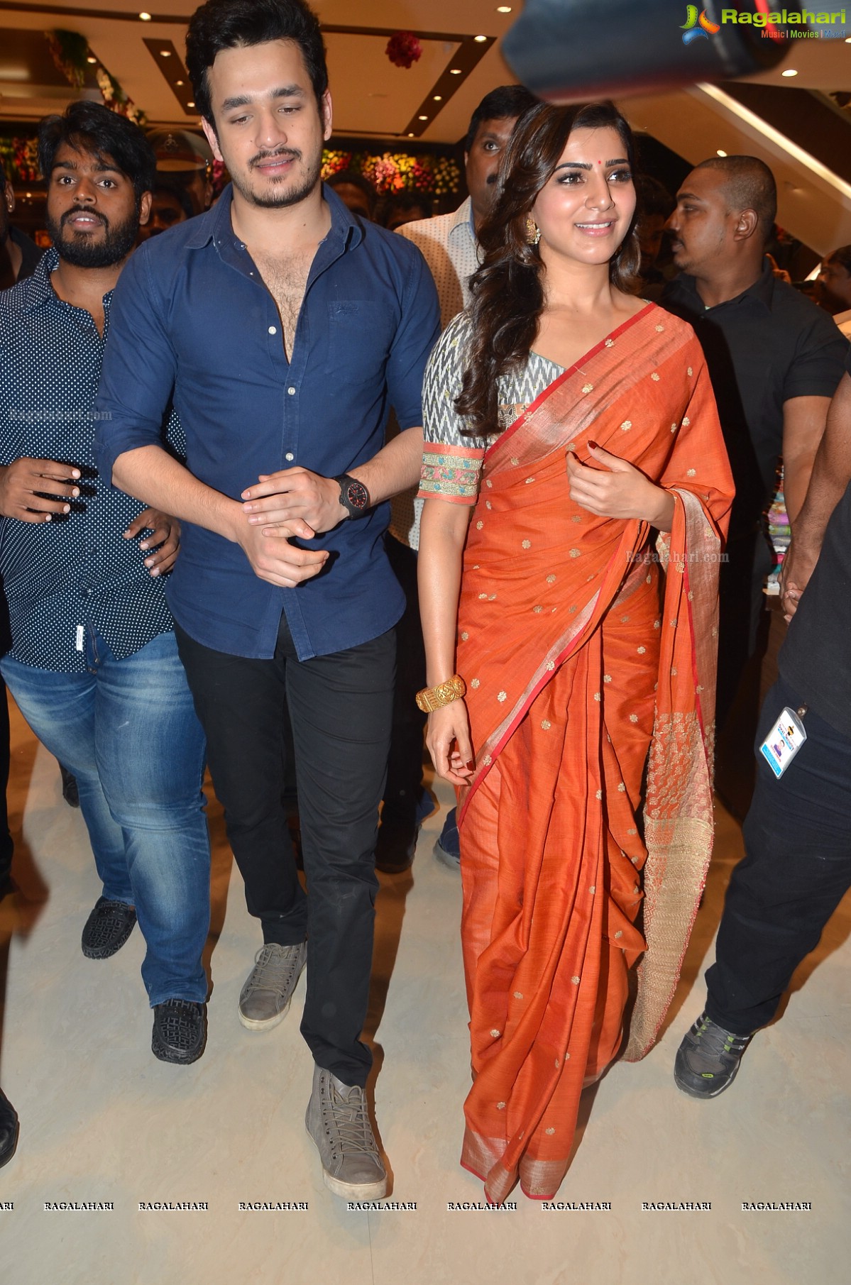 Samantha and Akhil launches South India Shopping Mall, Hyderabad