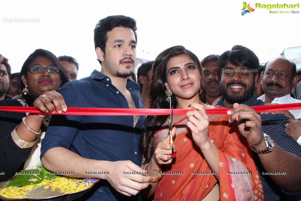 Samantha and Akhil launches South India Shopping Mall, Hyderabad