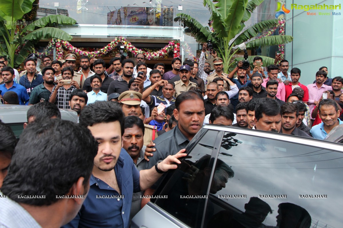 Samantha and Akhil launches South India Shopping Mall, Hyderabad