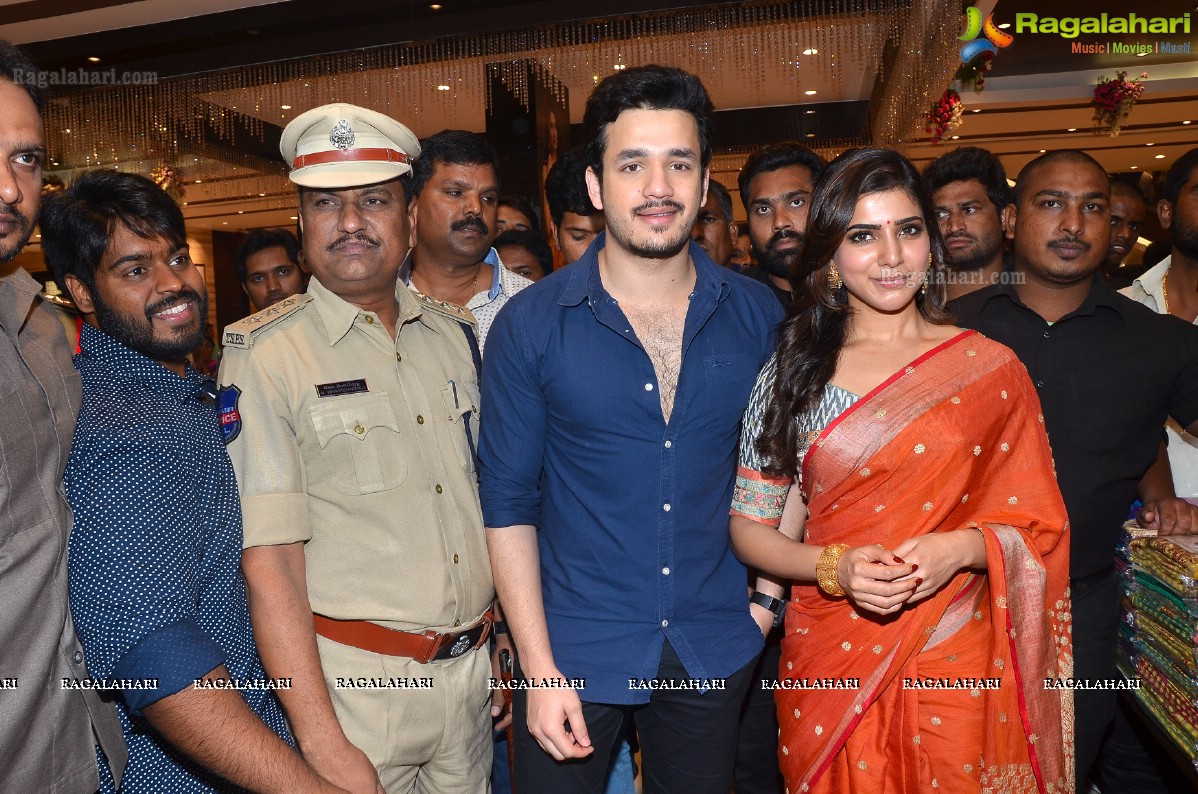 Samantha and Akhil launches South India Shopping Mall, Hyderabad