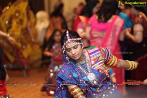 Dandiya Raas 2016