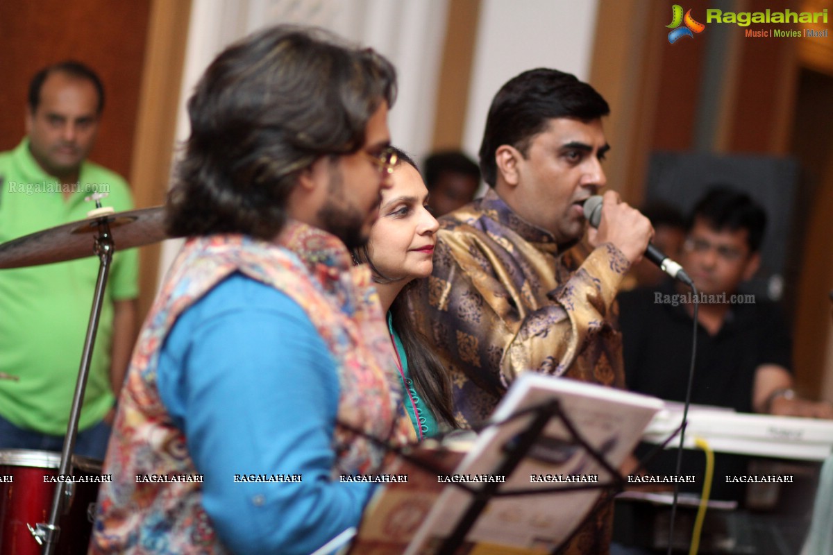 Sanskruti Ladies Club Dandiya Raas 2016 at Hydermahal