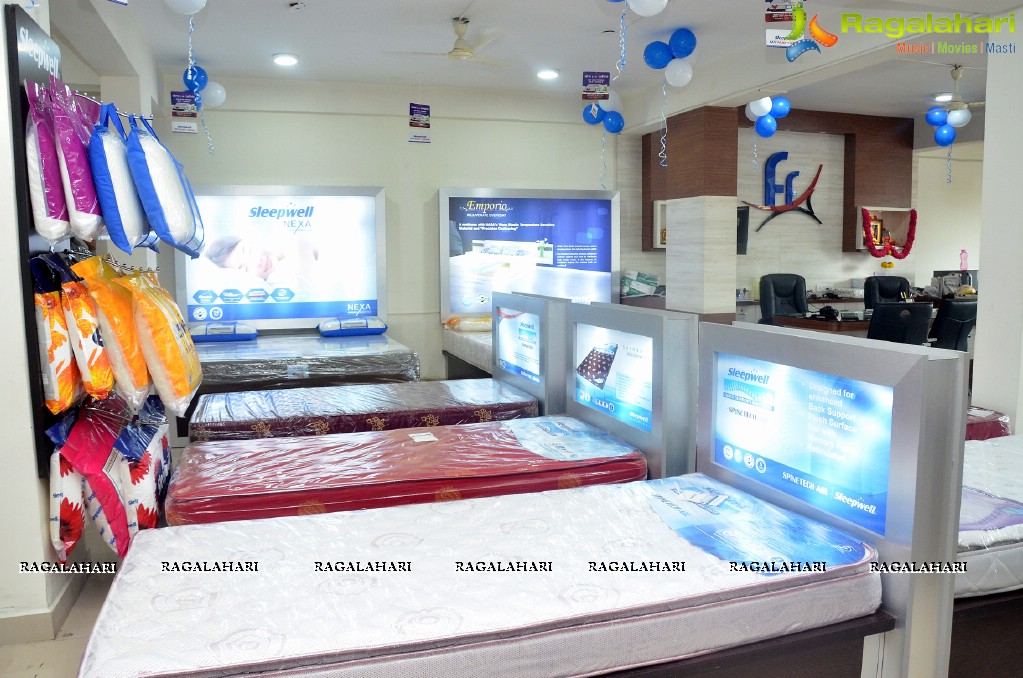 Nikita Bisht Launches Sleepwell World Showroom Miyapur, Hyderabad