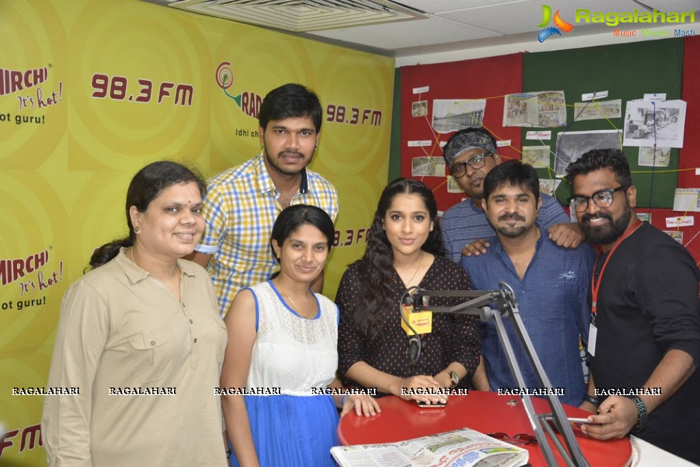 Thanu Vachenanta Team at Radio Mirchi