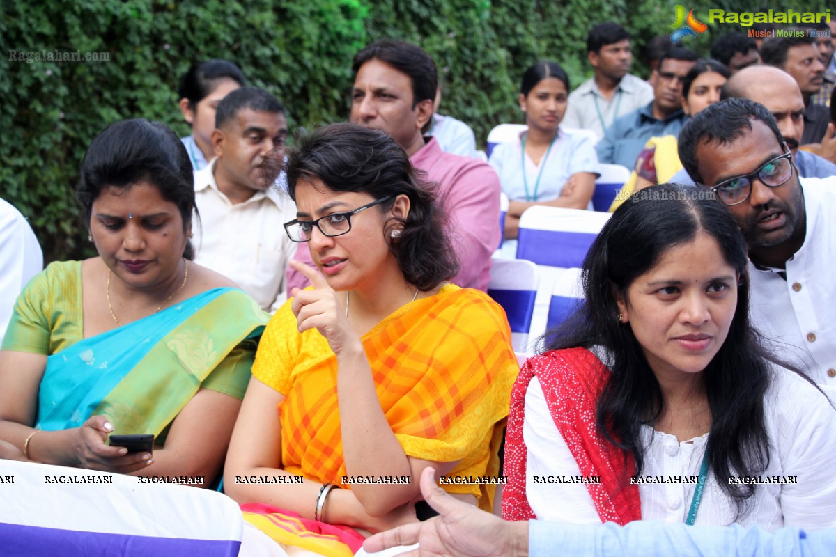 'Apollo Cancer Institutes' launches 'Tomotherapy' at Hyderabad