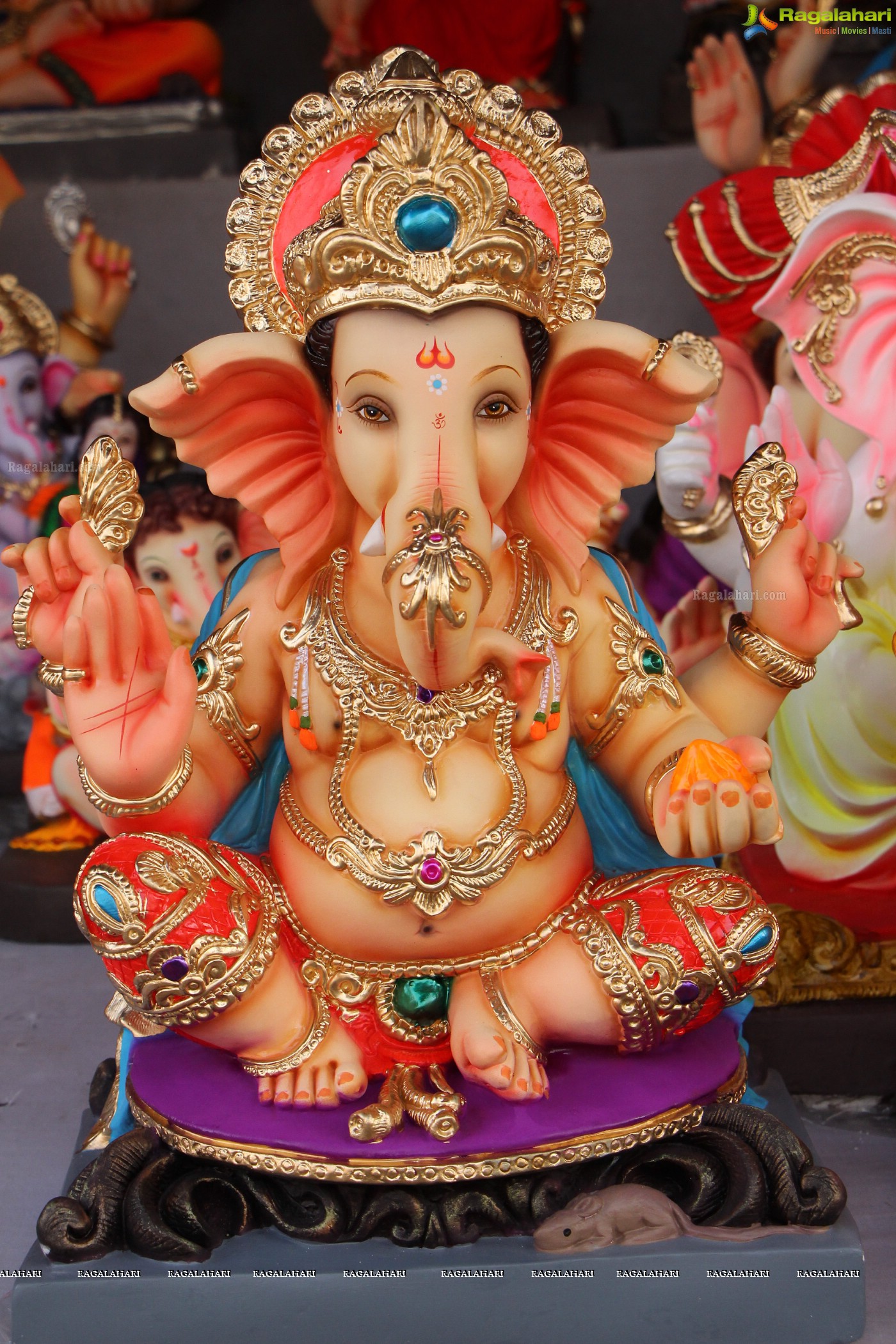 Ganesh Chaturthi Idols Sale at Nagole X Road, Hyderabad