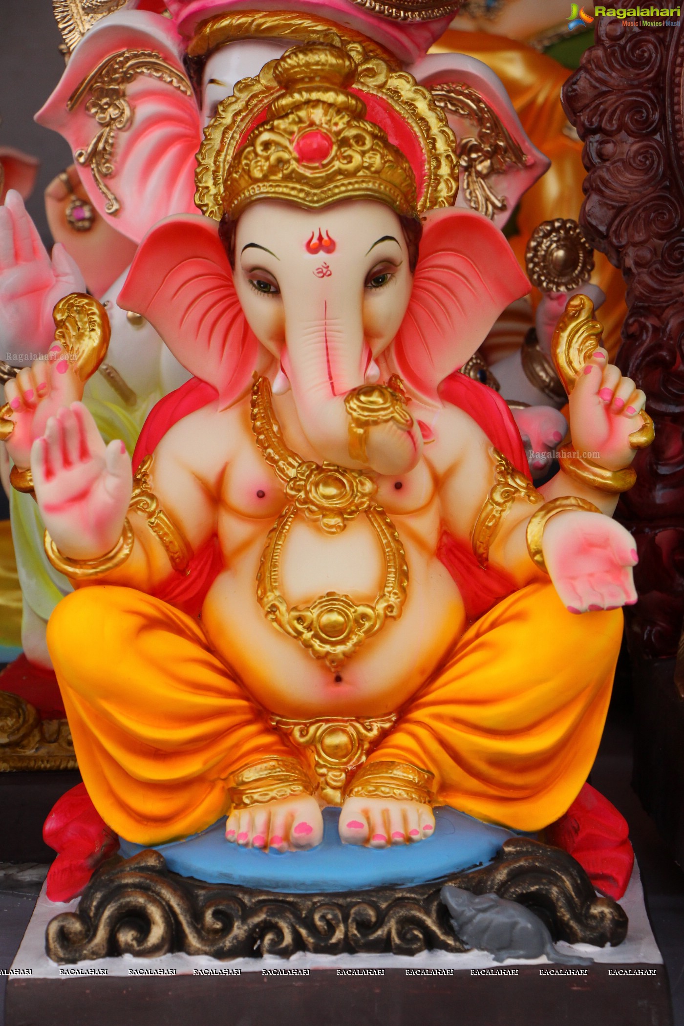 Ganesh Chaturthi Idols Sale at Nagole X Road, Hyderabad