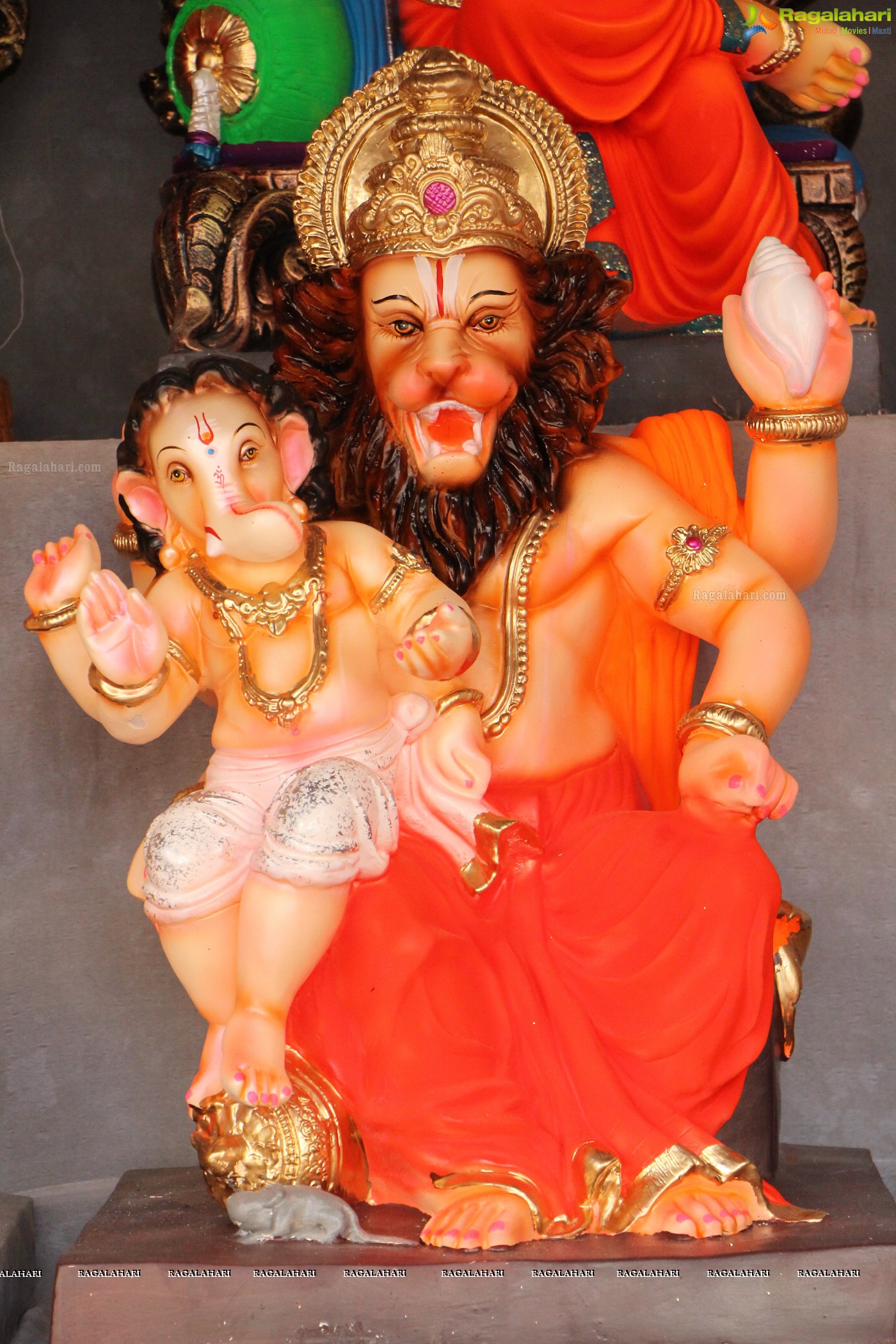 Ganesh Chaturthi Idols Sale at Nagole X Road, Hyderabad