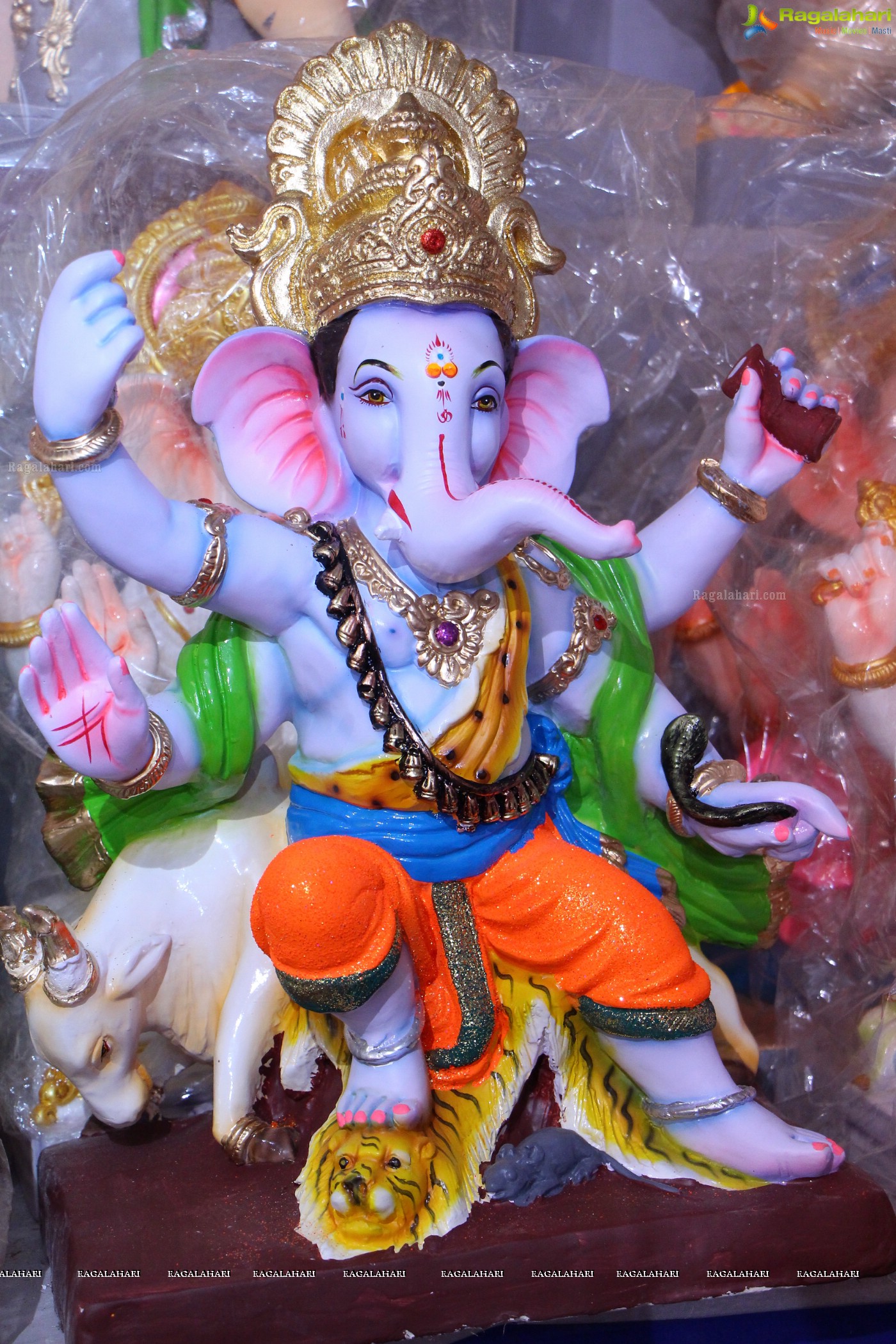 Ganesh Chaturthi Idols Sale at Nagole X Road, Hyderabad