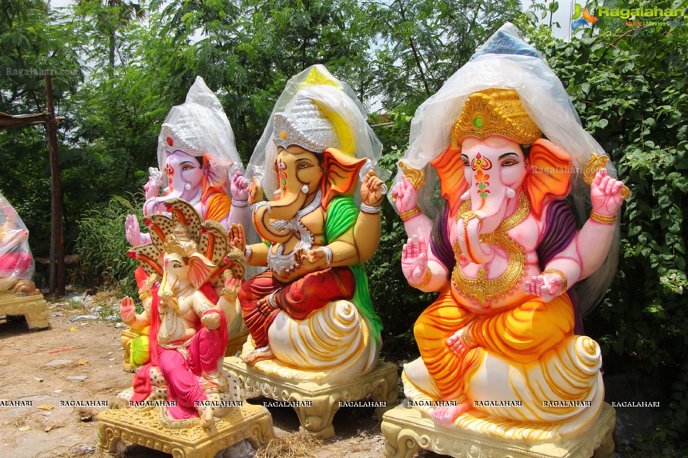 Ganesh Chaturthi Idols Sale at Nagole X Road, Hyderabad