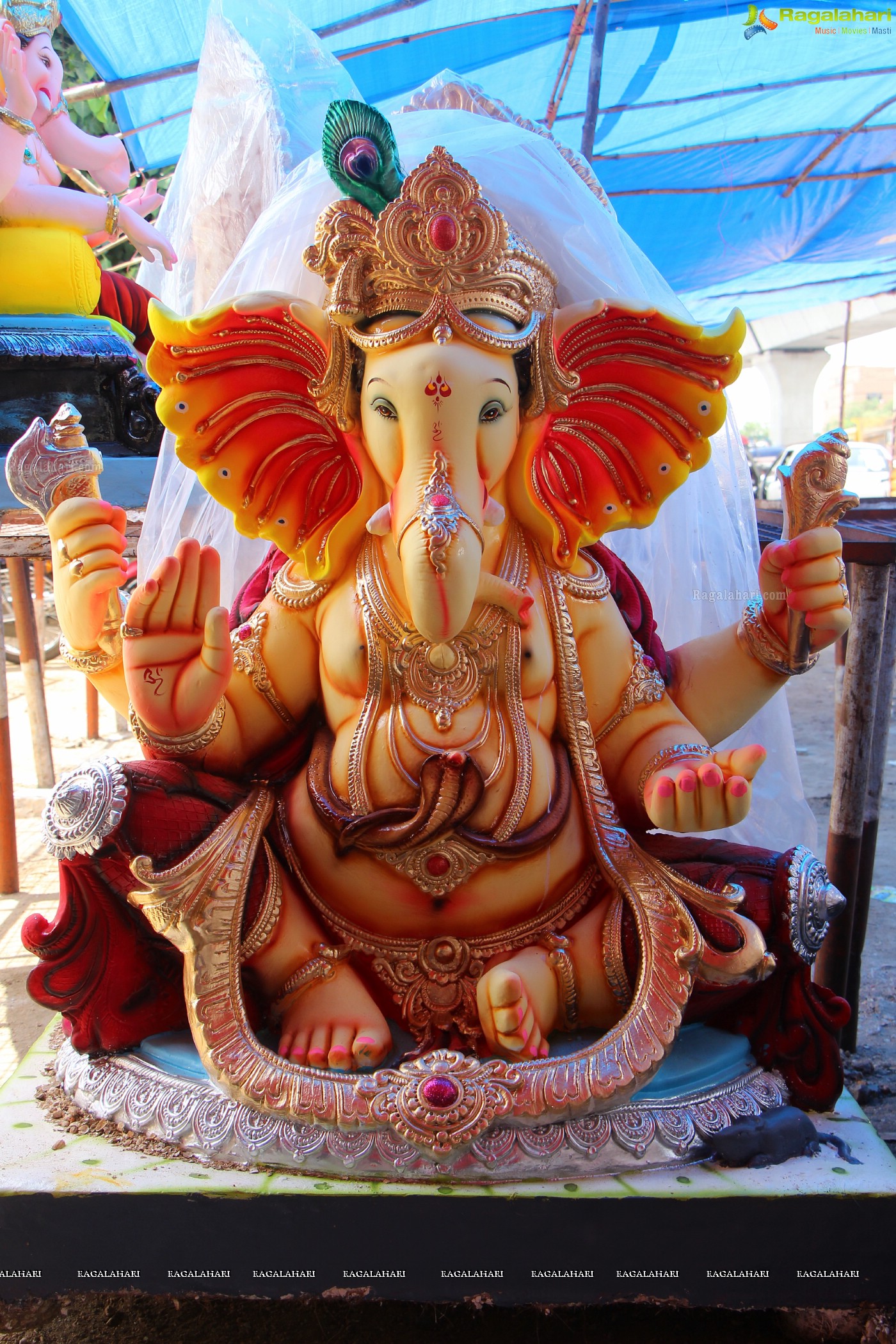 Ganesh Chaturthi Idols Sale at Nagole X Road, Hyderabad