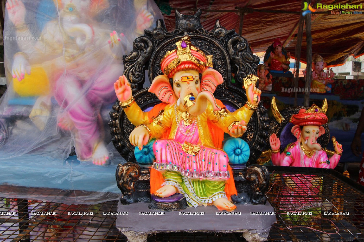 Ganesh Chaturthi Idols Sale at Nagole X Road, Hyderabad