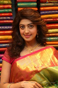 Pranitha Subhash VRK Silks