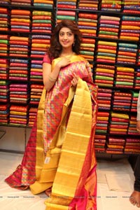 Pranitha Subhash VRK Silks