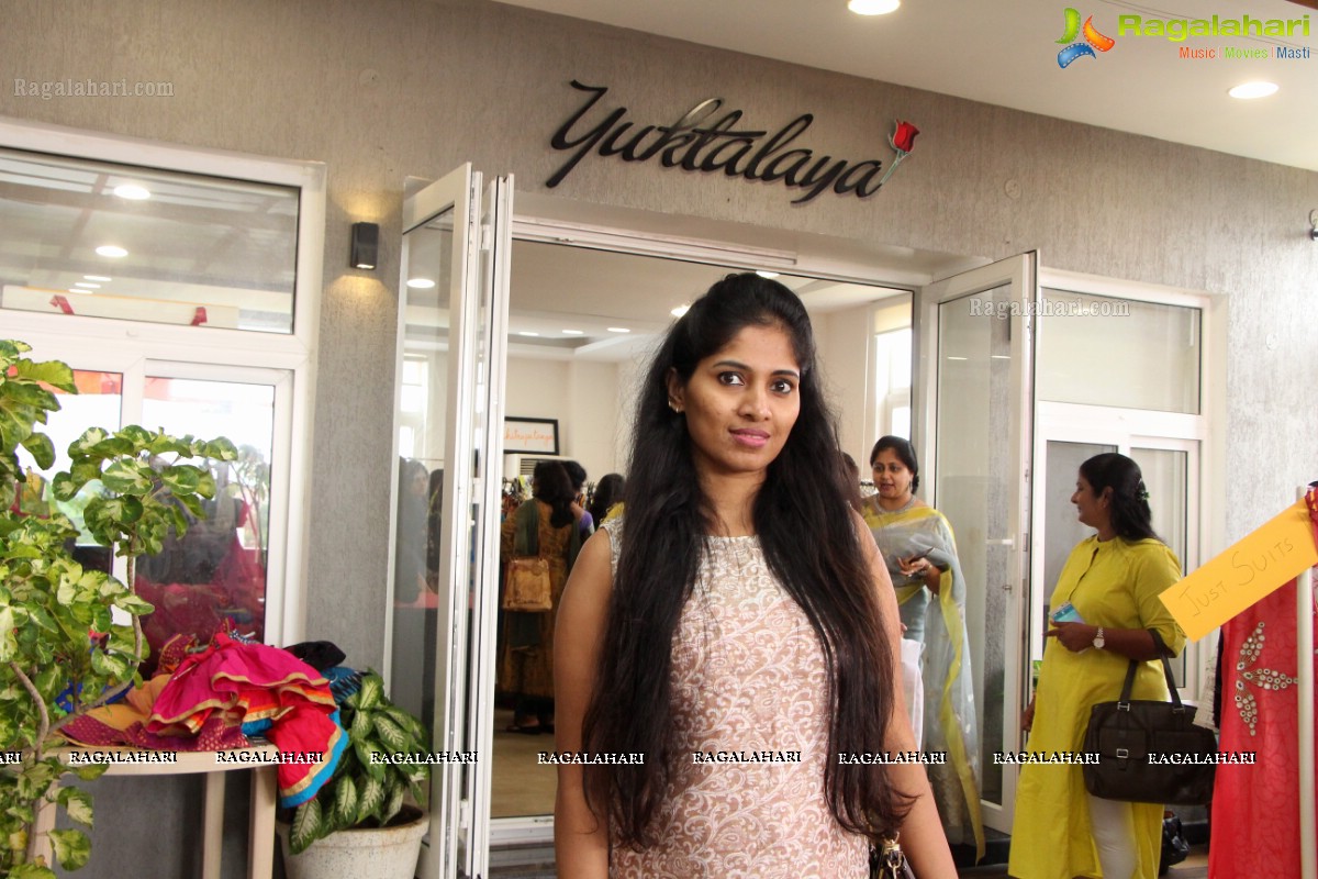 Vastraabharanam - A Monday Full of Shopping with 12 Designers at Yuktalaya, Madhapur