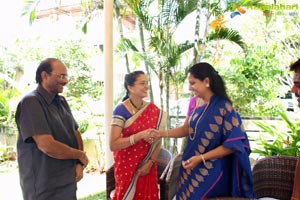 TRS MP Kavitha Sri Valli Team