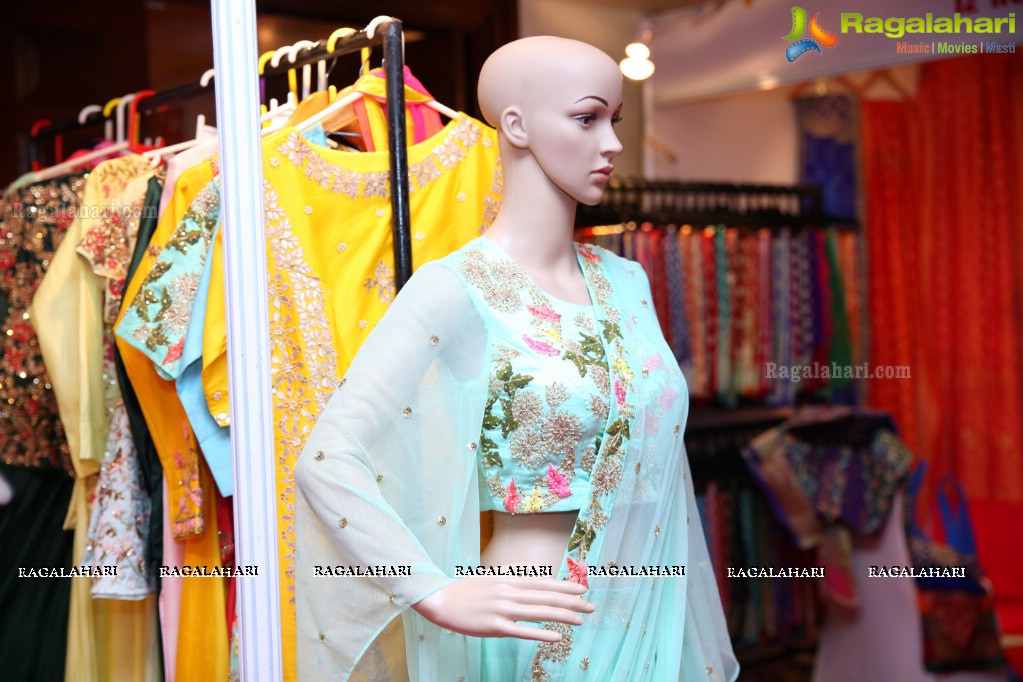 Abhimanika Tavi launches Khwaaish Designer Exhibition at Taj Krishna