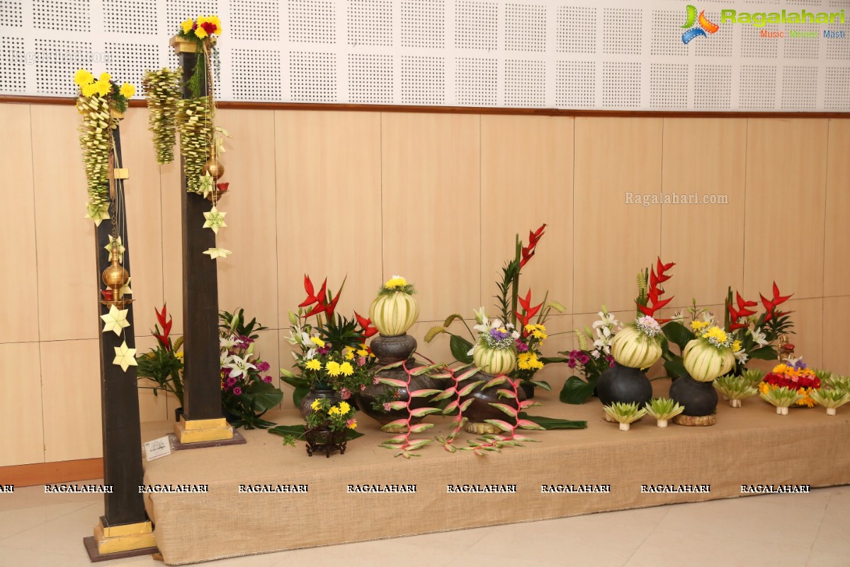 Bathukamma-Song of Flowers 2017 - International Ikebana Festival at Shilpakala Vedika, Hyderabad