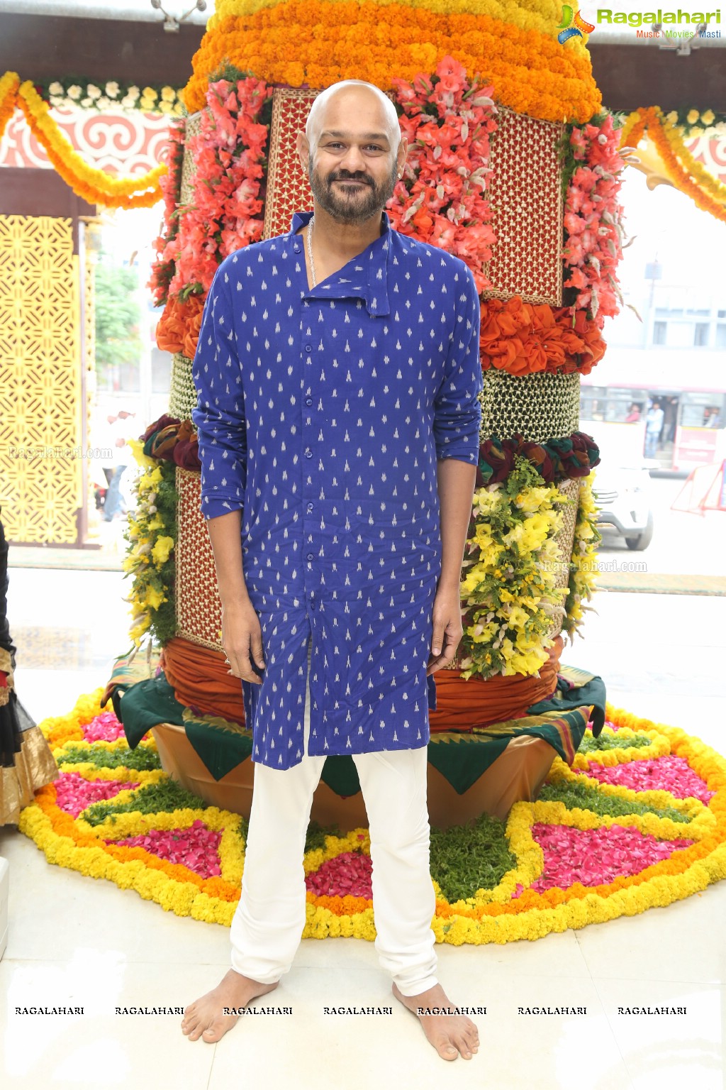 Poola Bathukamma Sambaralu by Chennai Silks, Kukatpally