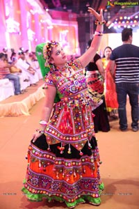 Dildar Dandiya 2017