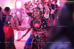 Dildar Dandiya 2017