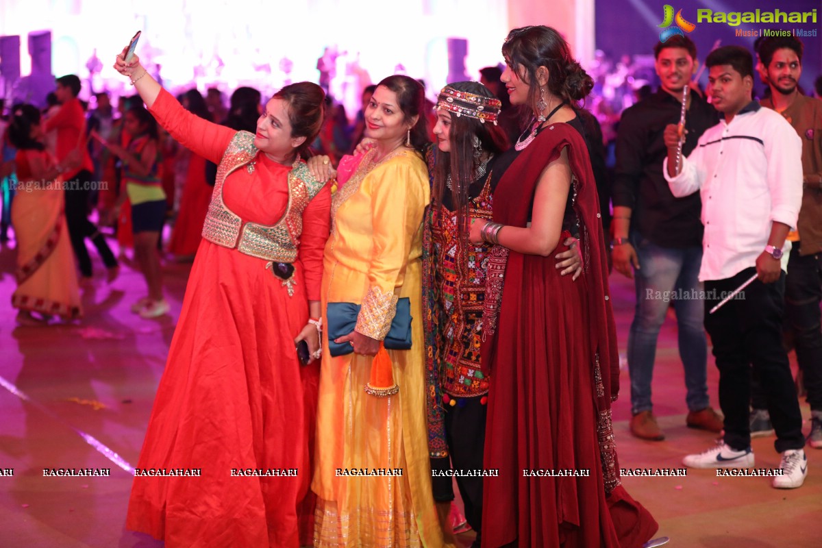 Dildar Dandiya 2017 (Day 4) at Classic Convention Three, Shamshabad