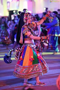 Dildar Dandiya 2017