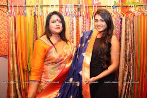 Shalini Pandey Hi Life Exhibition