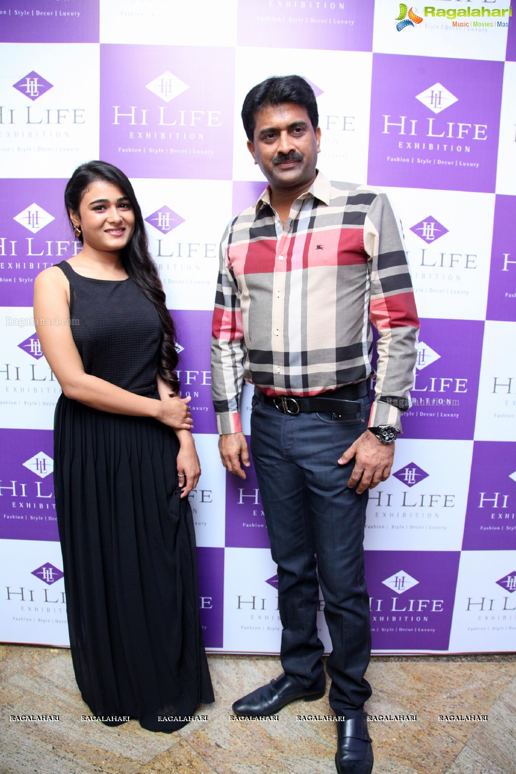 Shalini Pandey launches Hi Life Exhibition at Novotel, HICC