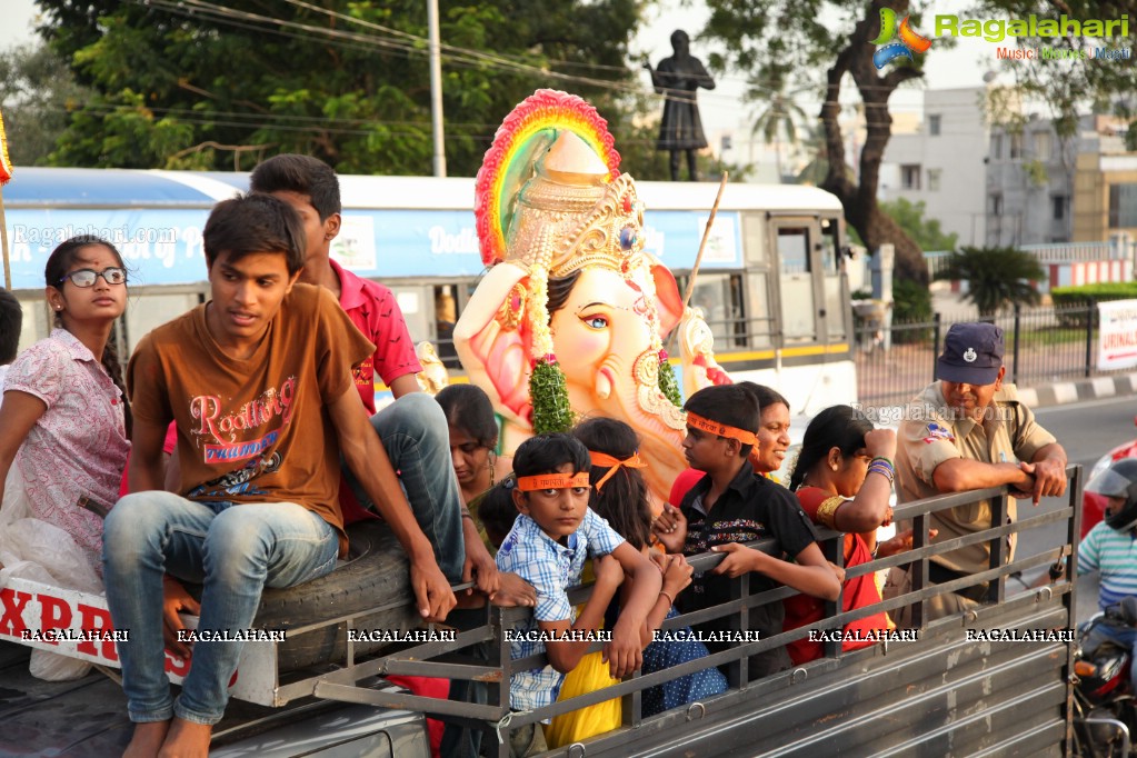 Ganesh Immersion 2017, Hyderabad