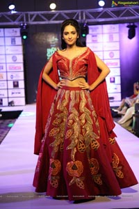 India Glam Fashion Week Season 2 (Day 2)