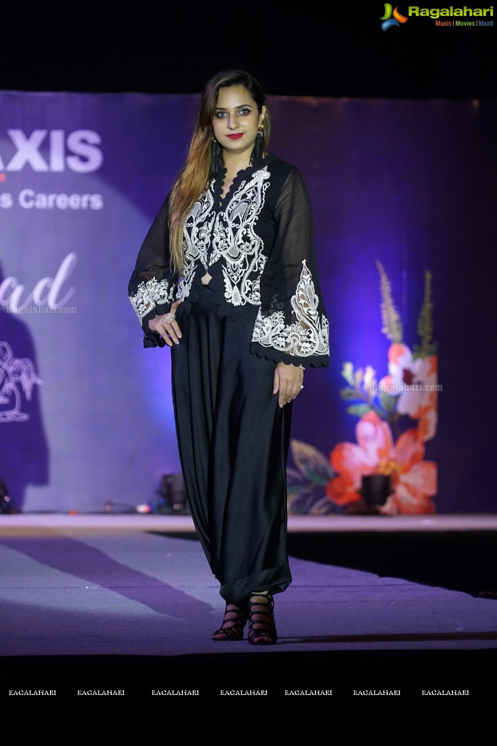 Hyderabad Walks for Heal-a-Child - Annual Fashion Show 2017 at HICC, Hyderabad