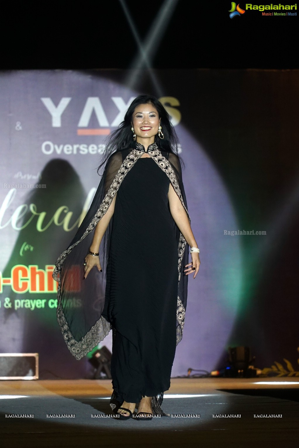 Hyderabad Walks for Heal-a-Child - Annual Fashion Show 2017 at HICC, Hyderabad