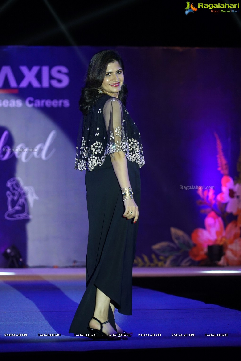 Hyderabad Walks for Heal-a-Child - Annual Fashion Show 2017 at HICC, Hyderabad