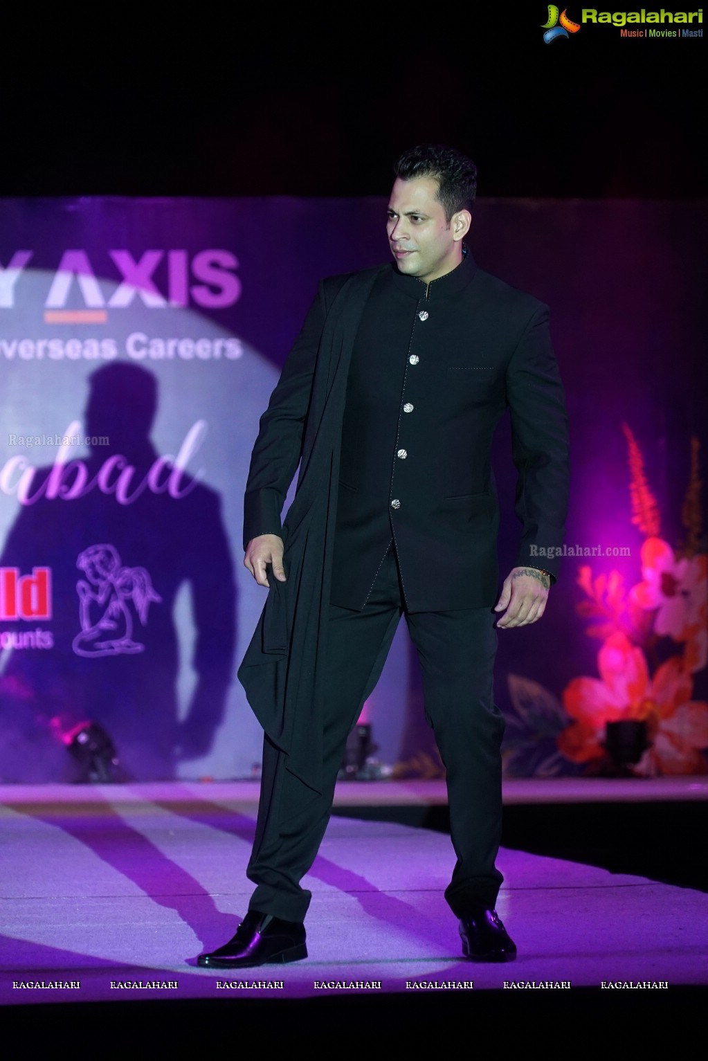 Hyderabad Walks for Heal-a-Child - Annual Fashion Show 2017 at HICC, Hyderabad