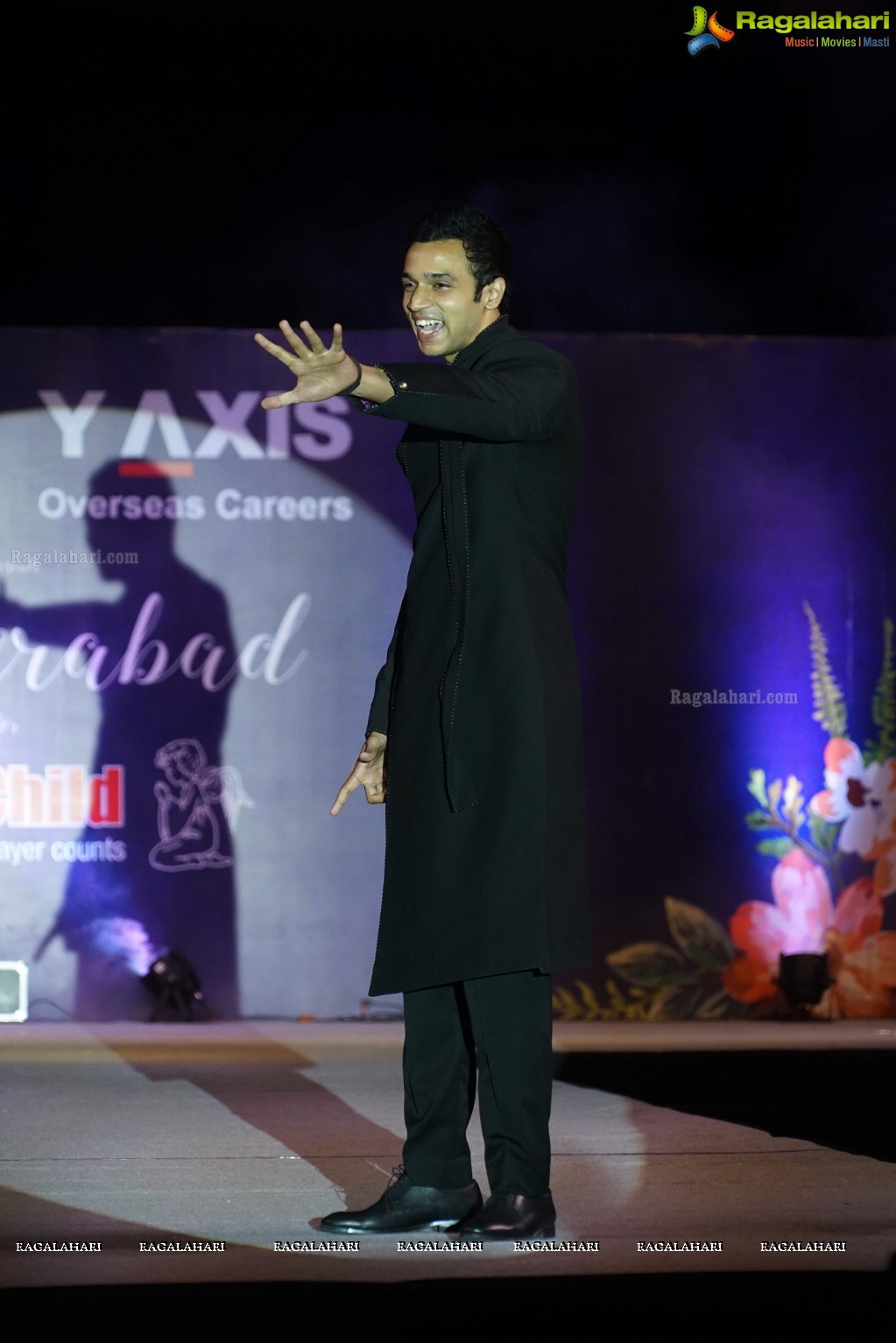 Hyderabad Walks for Heal-a-Child - Annual Fashion Show 2017 at HICC, Hyderabad