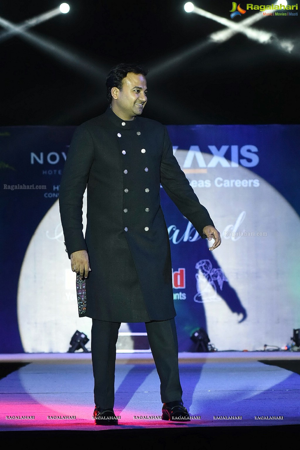 Hyderabad Walks for Heal-a-Child - Annual Fashion Show 2017 at HICC, Hyderabad