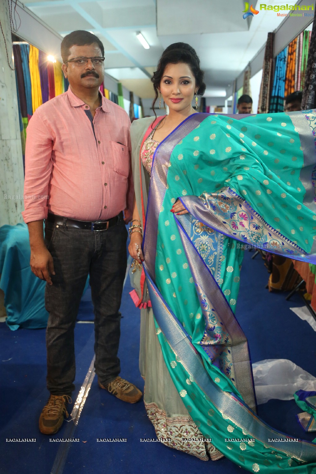 Ibra Khan launches National Silk Expo at Sri Satya Sai Nigamagamam