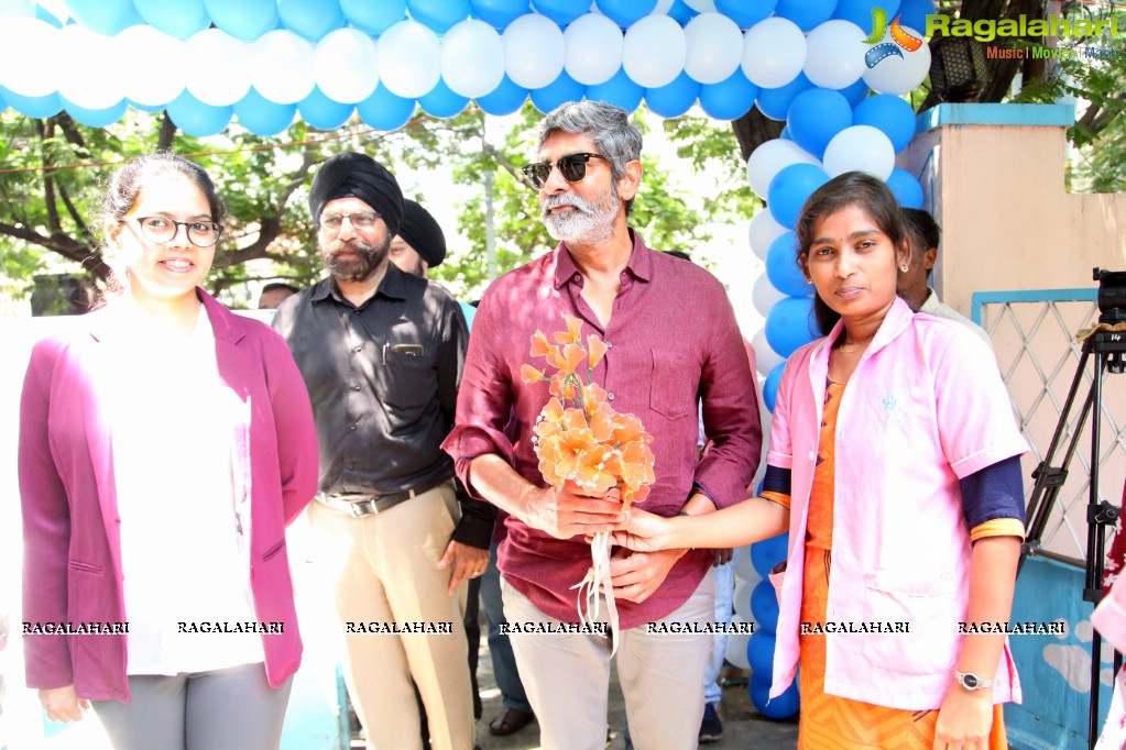 Jagapathi Babu launches Allvet Pet Clinic at Road #2, Banjara Hills, Hyderabad