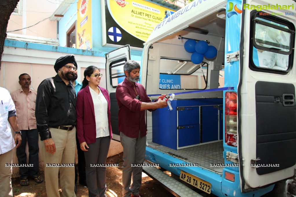 Jagapathi Babu launches Allvet Pet Clinic at Road #2, Banjara Hills, Hyderabad