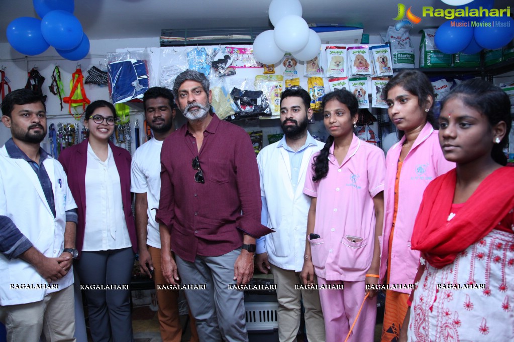 Jagapathi Babu launches Allvet Pet Clinic at Road #2, Banjara Hills, Hyderabad