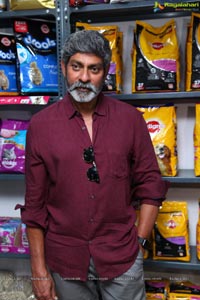 Jagapathi Babu Llvet Pet Clinic