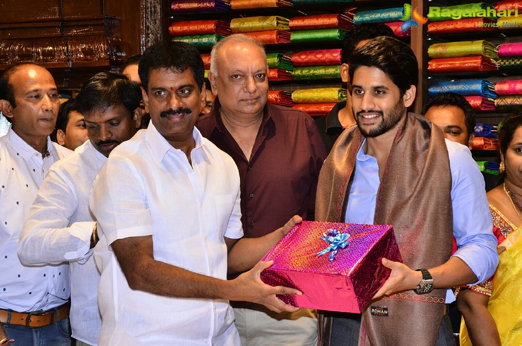 Naga Chaitanya-Kajal Aggarwal launches Chennai Shopping Mall at Kompally